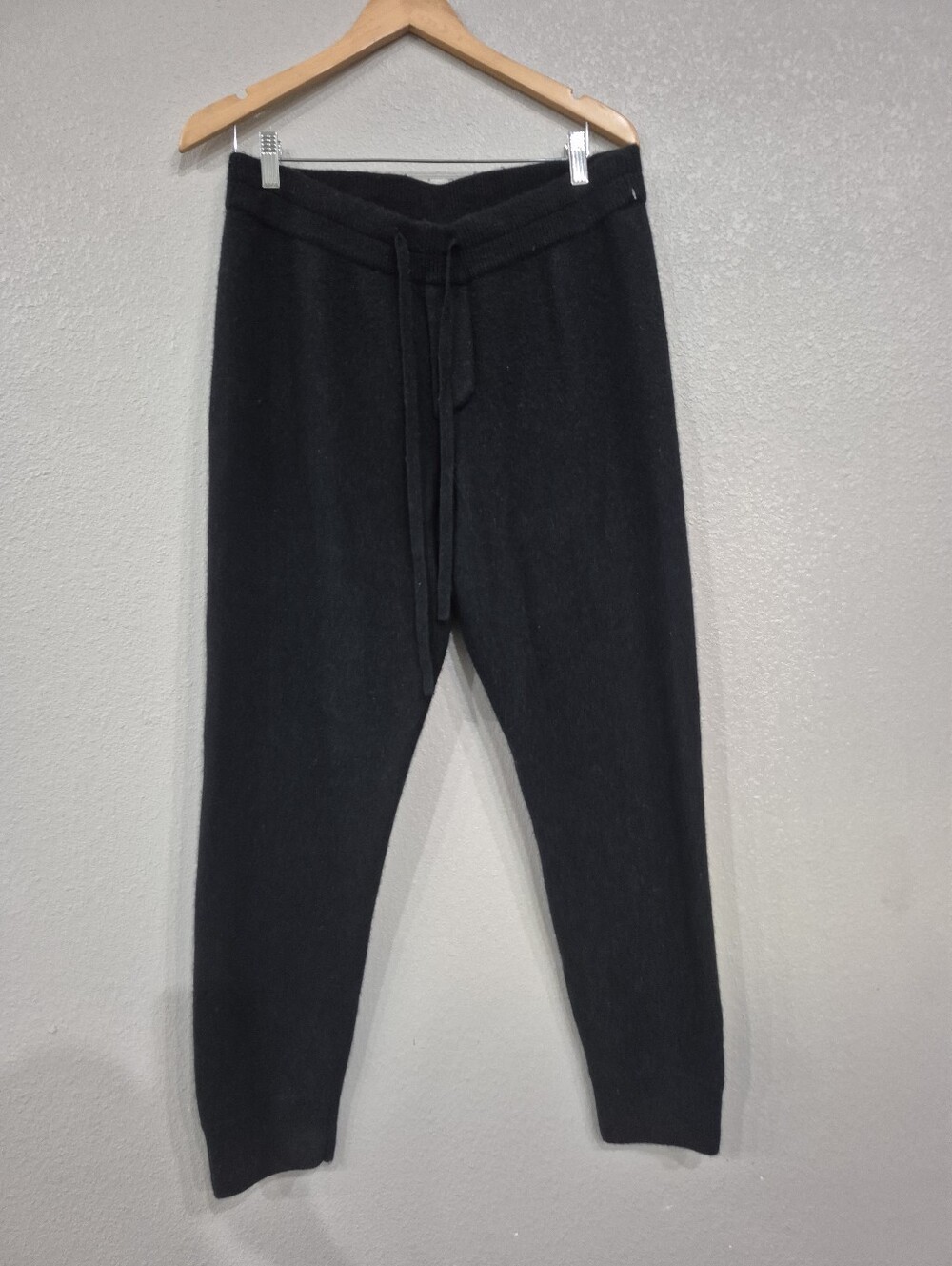 James Perse Black Cashmere Joggers Size 3, Great Condition
